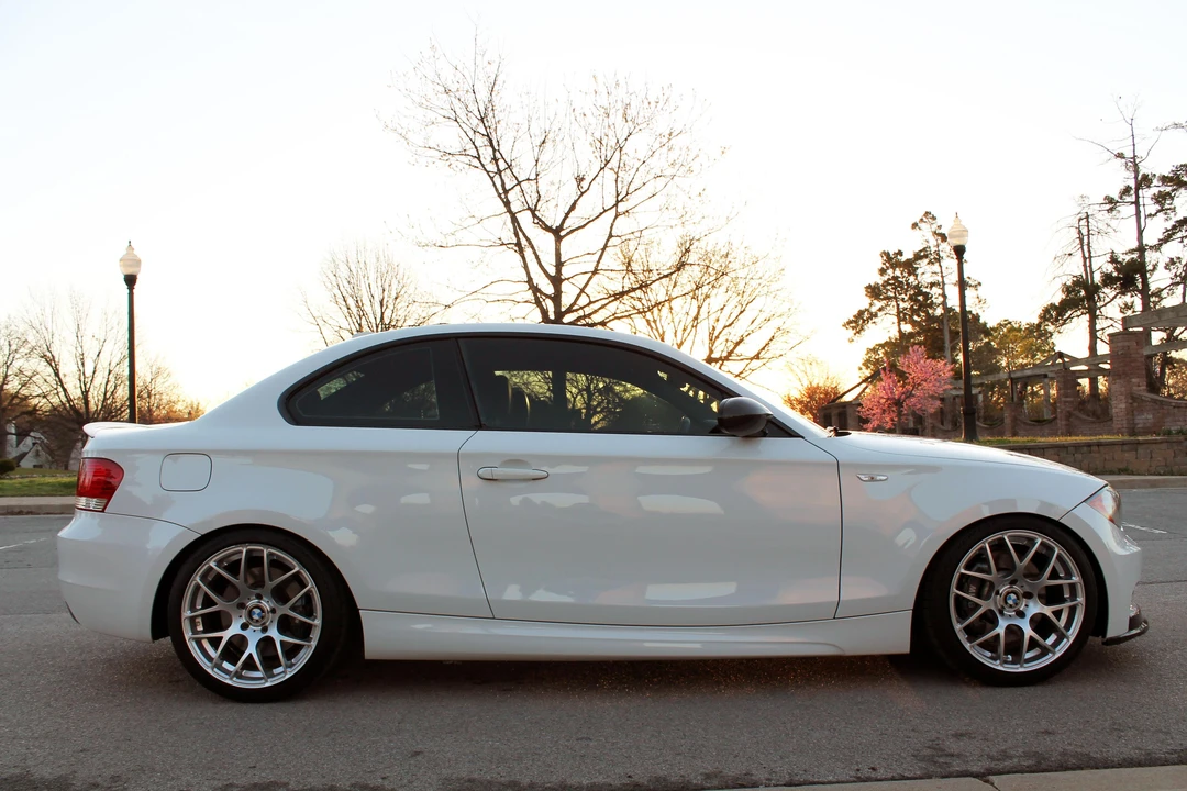 2008 BMW E82 135i & 135is - Image 18 of 31