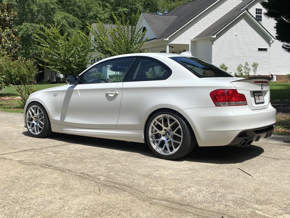2008 BMW E82 135i & 135is - Image 7 of 31