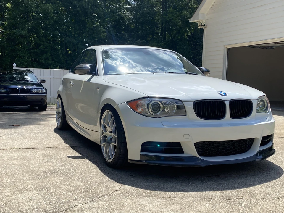 2008 BMW E82 135i & 135is - Image 13 of 31