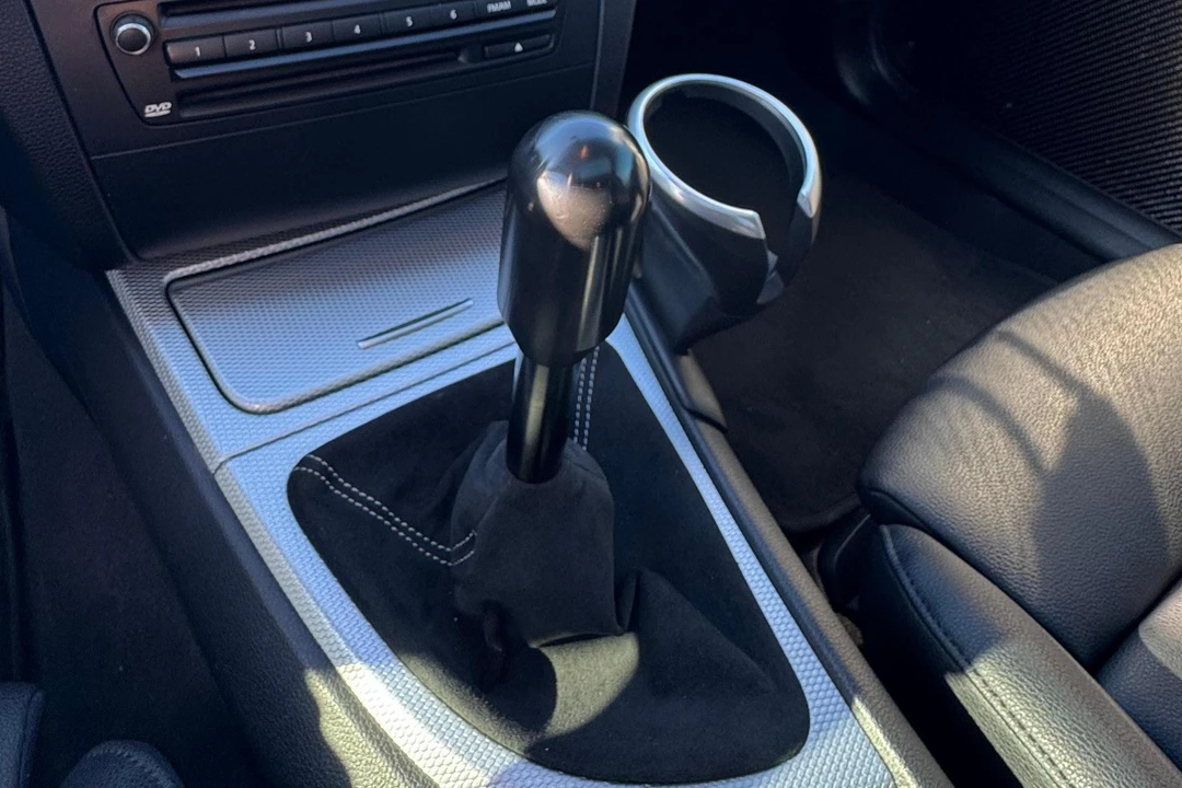 2008 BMW E82 135i & 135is - Image 27 of 31