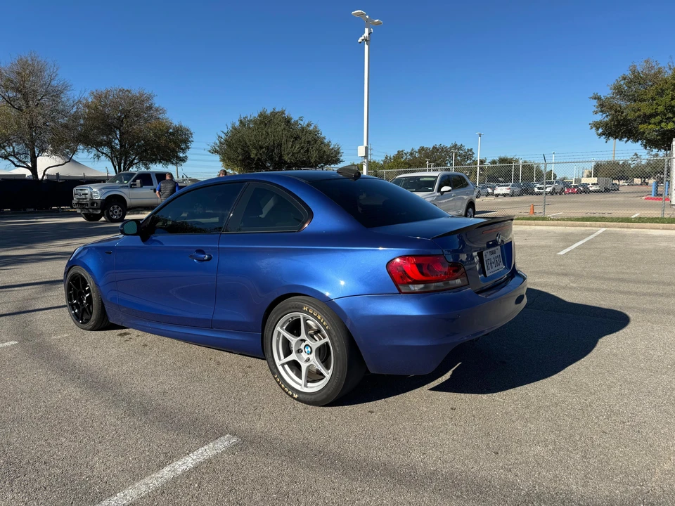 2008 BMW E82 135i & 135is - Image 9 of 31