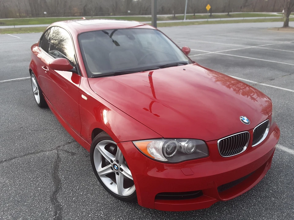 2008 BMW E82 135i & 135is - Image 16 of 31