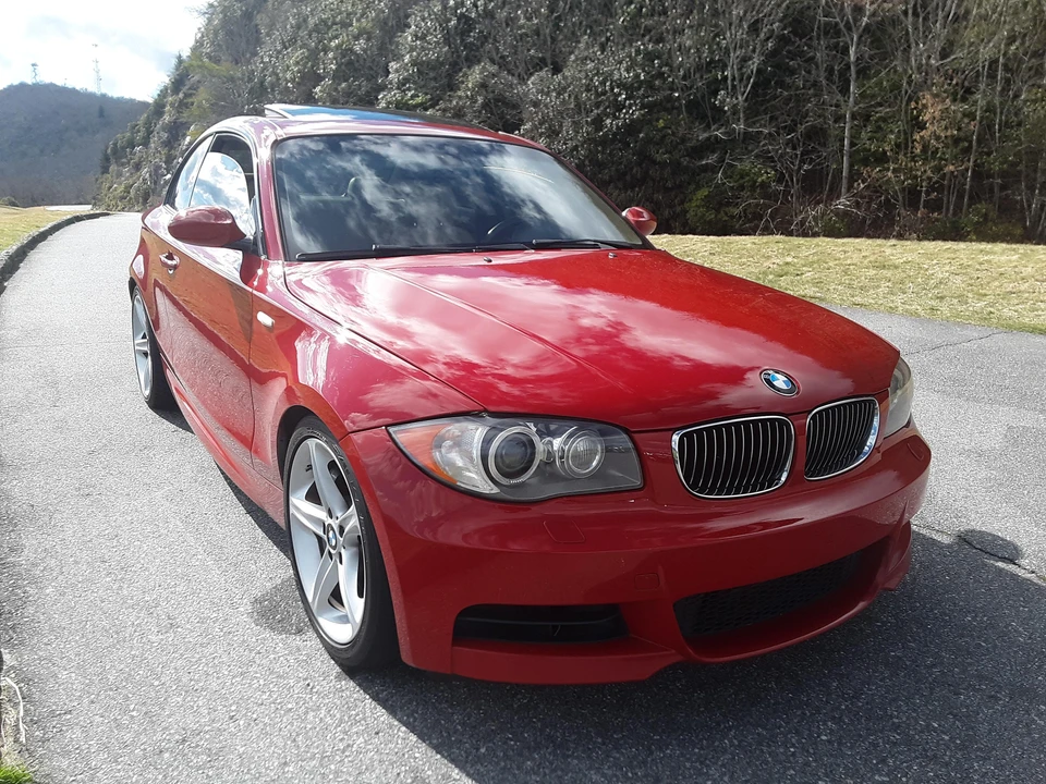 2008 BMW E82 135i & 135is - Image 17 of 31