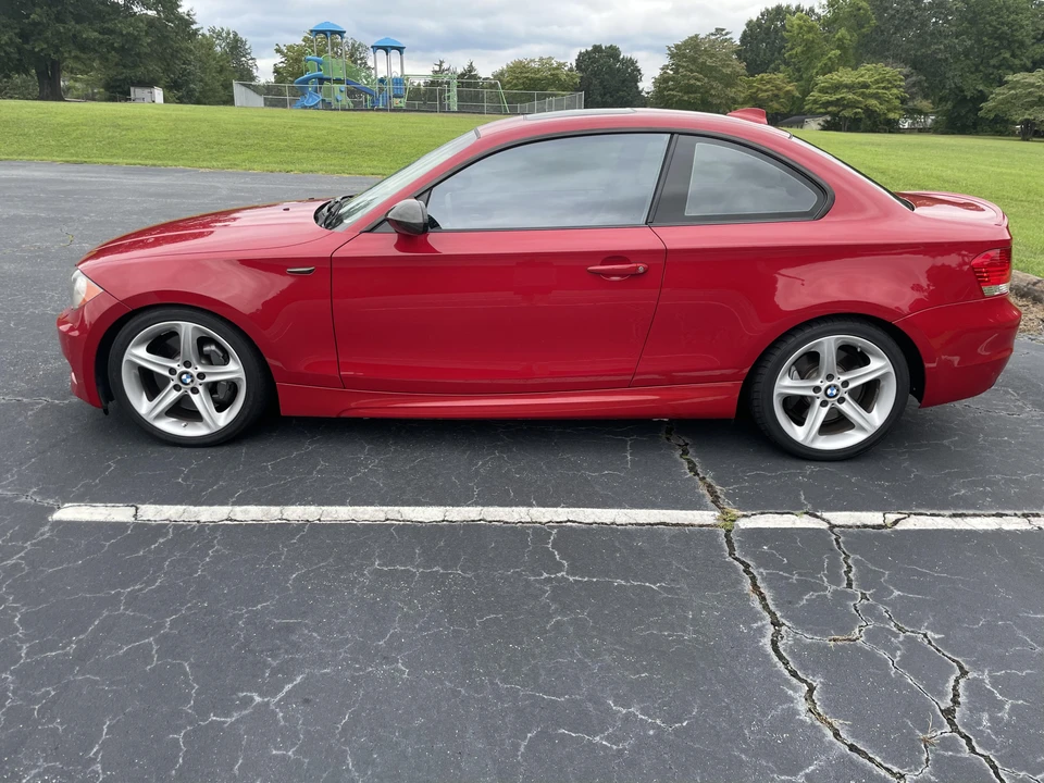 2008 BMW E82 135i & 135is - Image 8 of 31