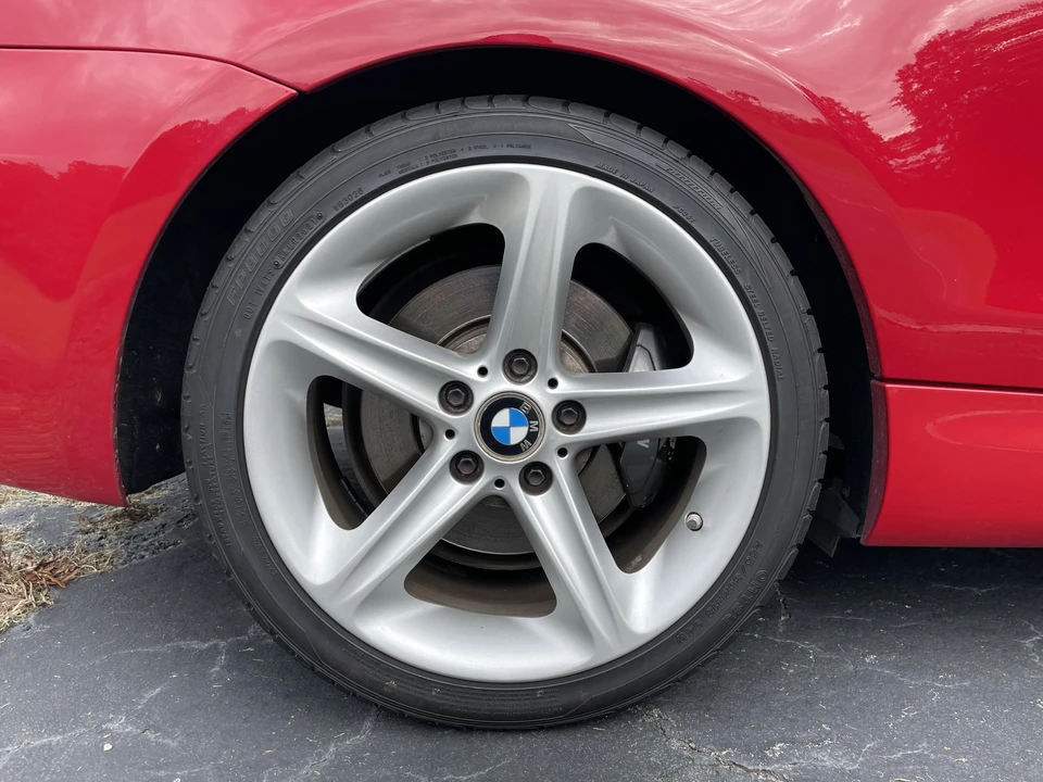 2008 BMW E82 135i & 135is - Image 30 of 31