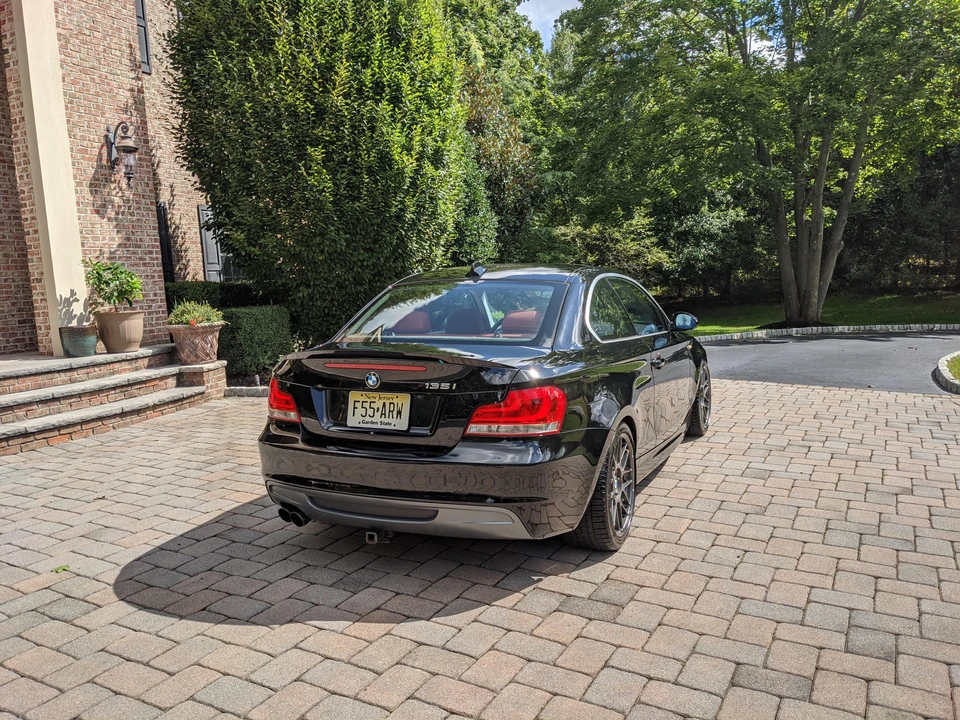 2008 BMW E82 135i & 135is - Image 18 of 31