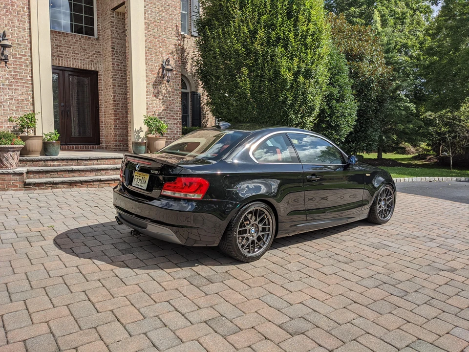 2008 BMW E82 135i & 135is - Image 20 of 31