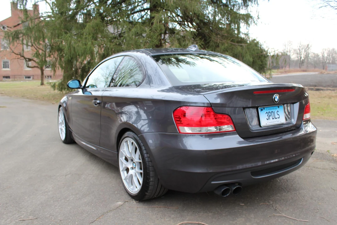 2008 BMW E82 135i & 135is - Image 19 of 31