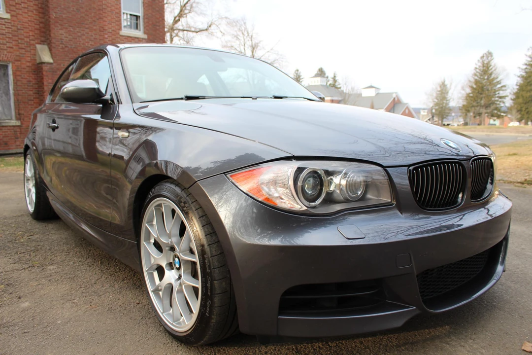 2008 BMW E82 135i & 135is - Image 24 of 31