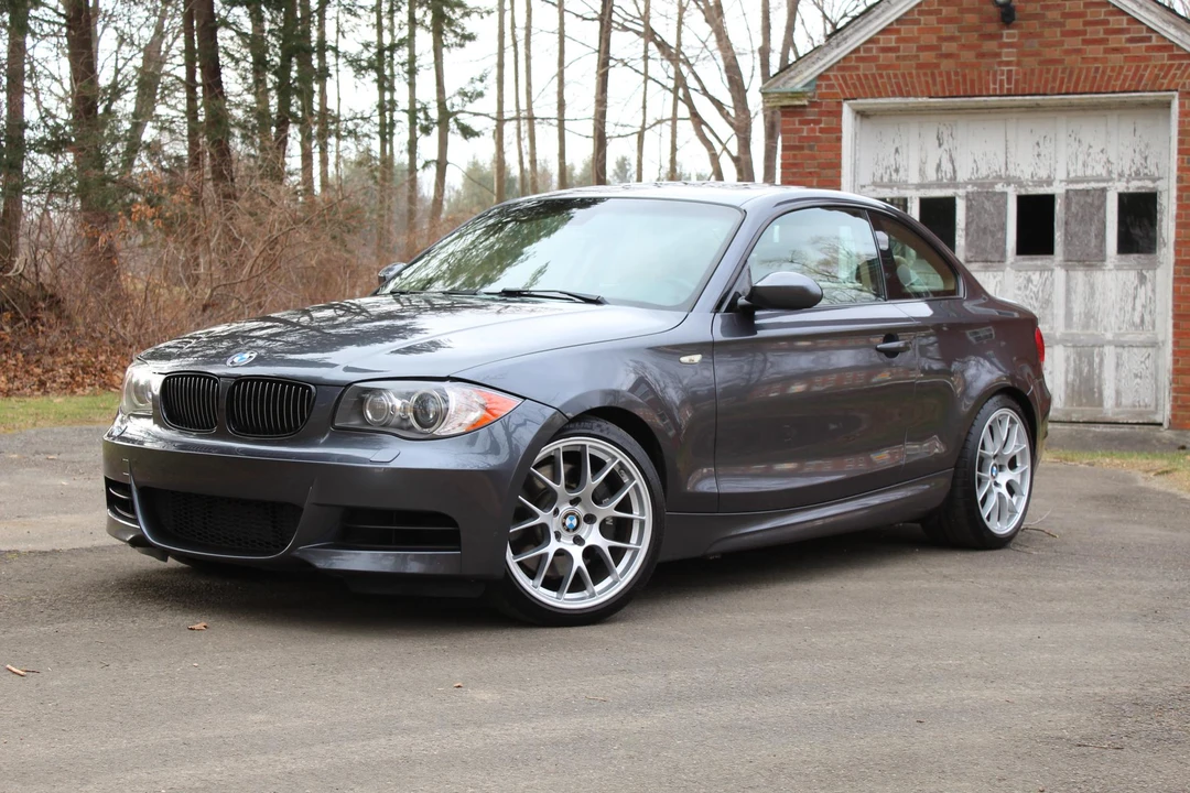 2008 BMW E82 135i & 135is - Image 12 of 31
