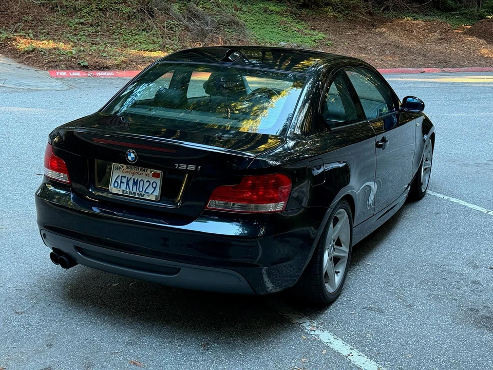 2008 BMW E82 135i & 135is - Image 10 of 31