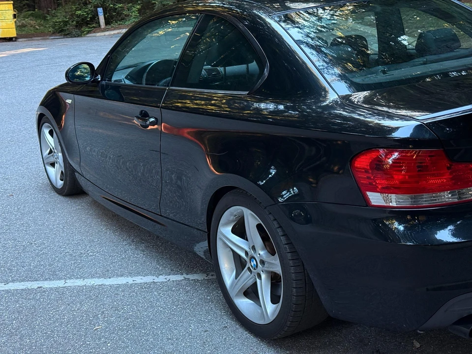 2008 BMW E82 135i & 135is - Image 18 of 31