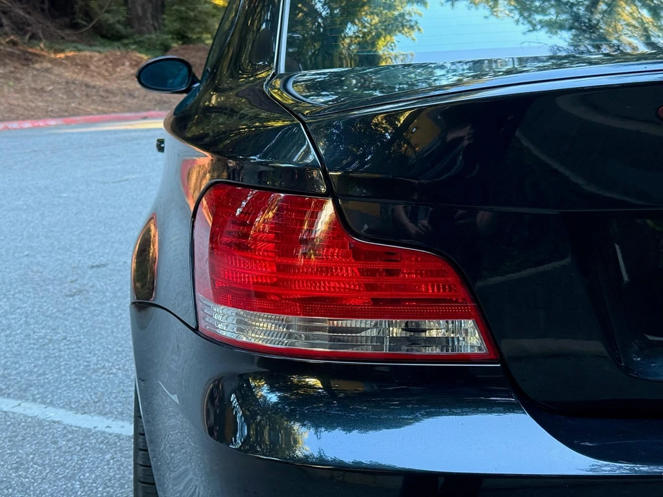 2008 BMW E82 135i & 135is - Image 29 of 31