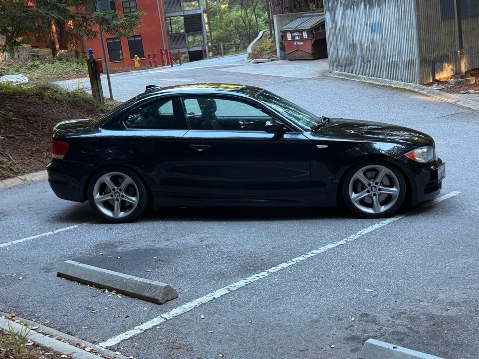 2008 BMW E82 135i & 135is - Image 12 of 31
