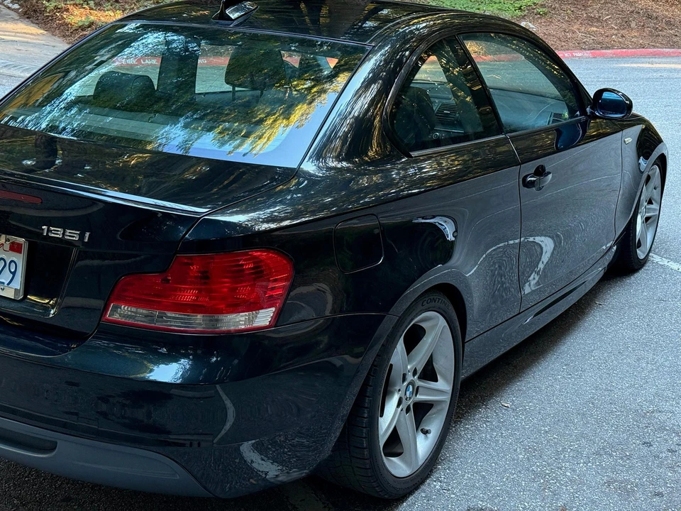 2008 BMW E82 135i & 135is - Image 23 of 31