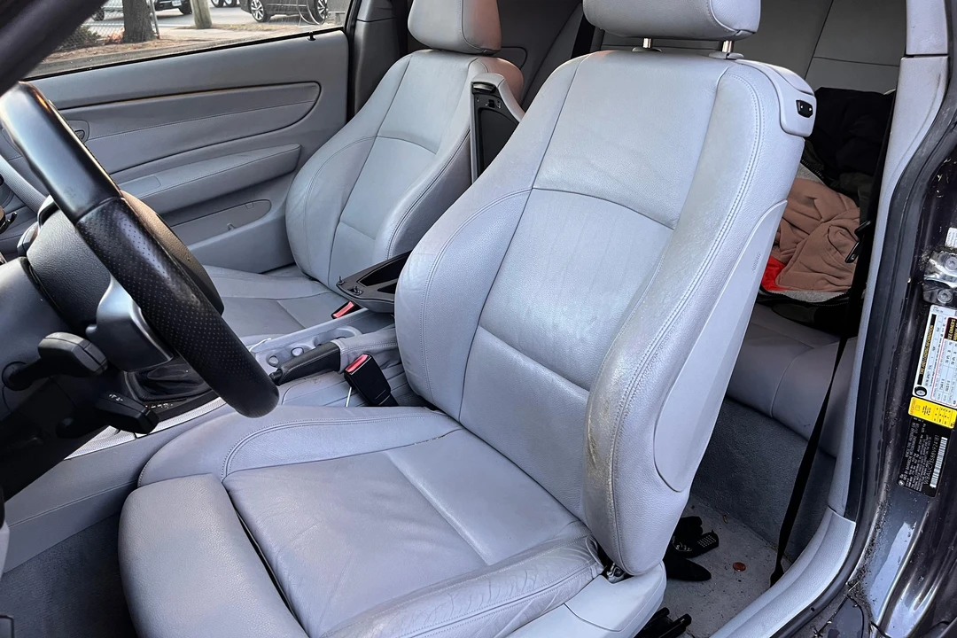 2008 BMW E82 135i & 135is - Image 26 of 31