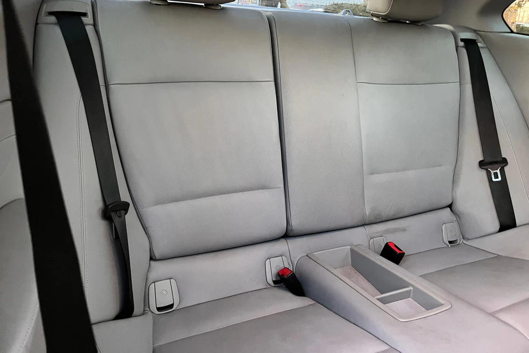 2008 BMW E82 135i & 135is - Image 27 of 31