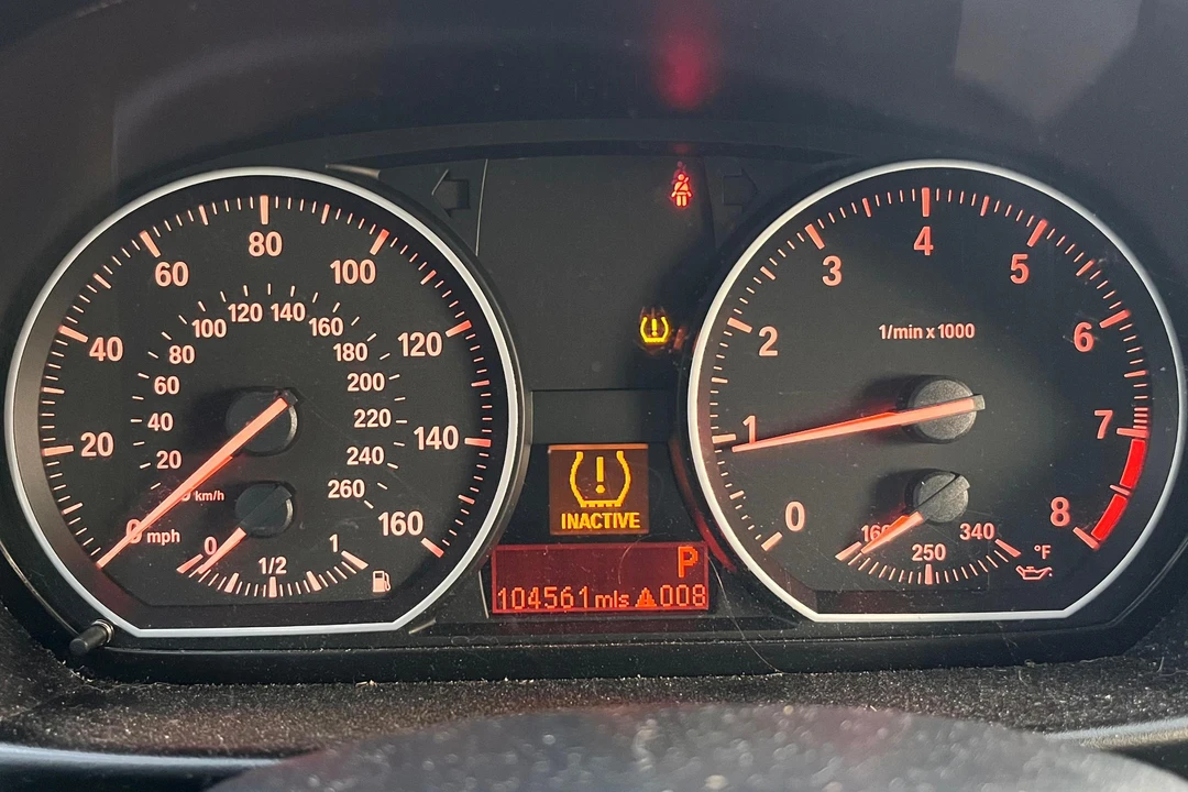 2008 BMW E82 135i & 135is - Image 28 of 31