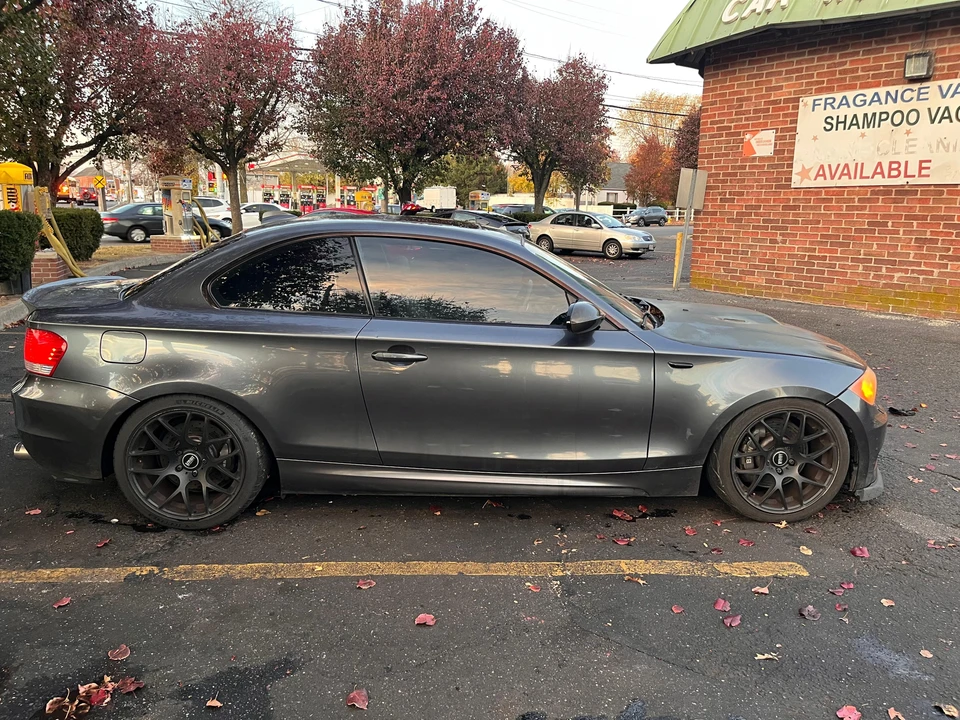 2008 BMW E82 135i & 135is - Image 14 of 31