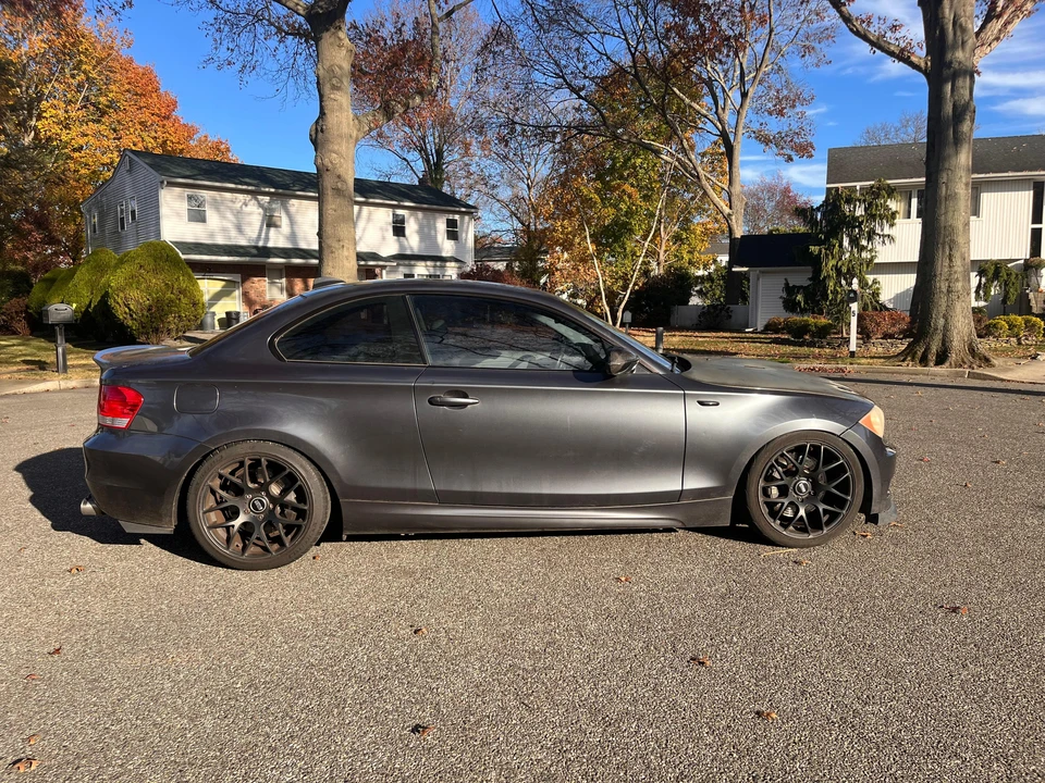 2008 BMW E82 135i & 135is - Image 13 of 31