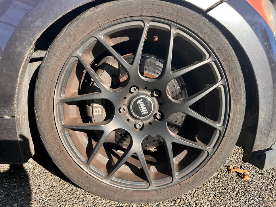 2008 BMW E82 135i & 135is - Image 22 of 31