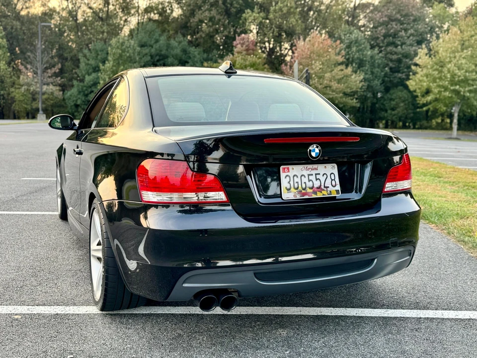 2008 BMW E82 135i & 135is - Image 25 of 31