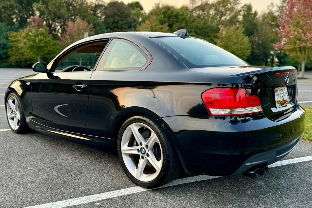 2008 BMW E82 135i & 135is - Image 4 of 31
