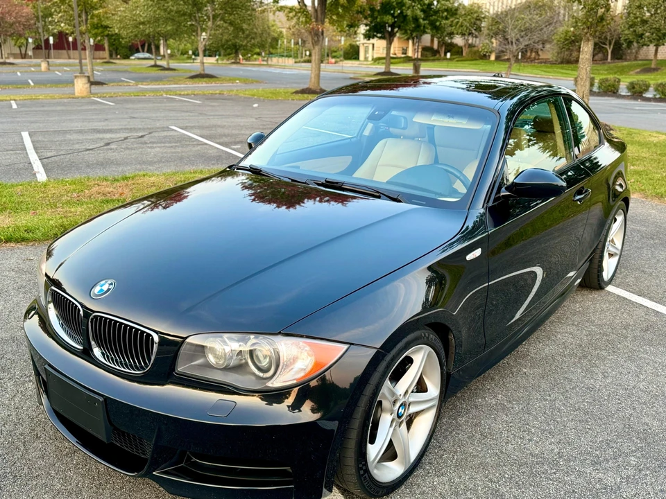 2008 BMW E82 135i & 135is - Image 11 of 31