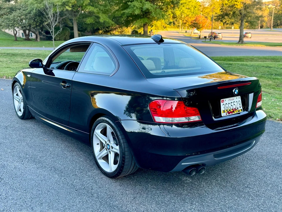 2008 BMW E82 135i & 135is - Image 24 of 31