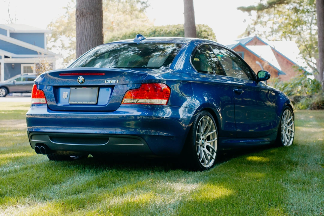 2008 BMW E82 135i & 135is - Image 9 of 31