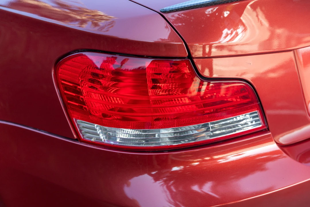 2008 BMW E82 135i & 135is - Image 27 of 31