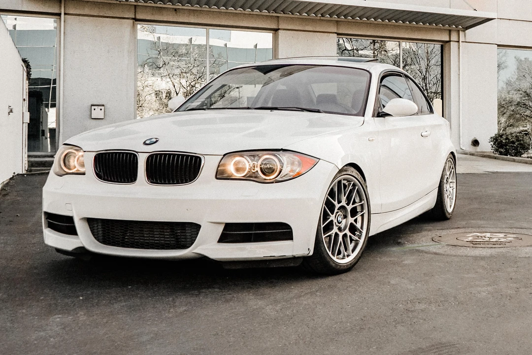 2008 BMW E82 135i & 135is - Image 7 of 24
