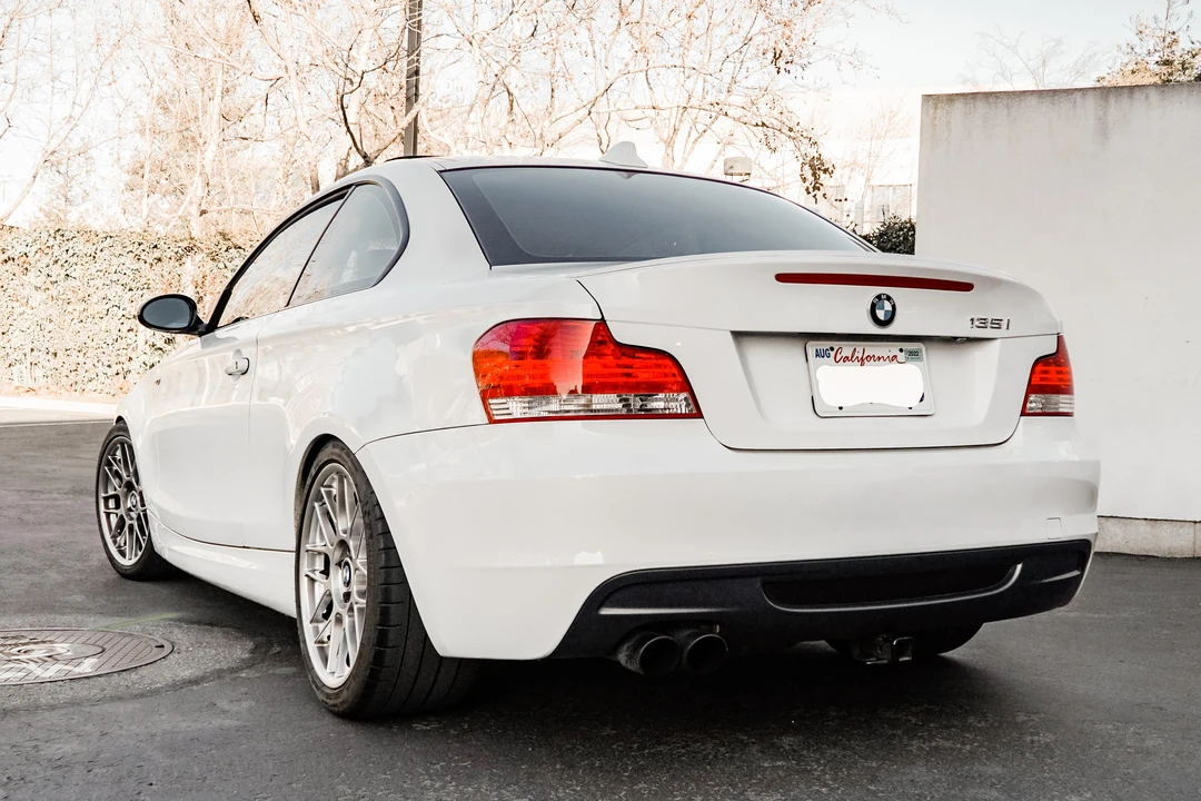 2008 BMW E82 135i & 135is - Image 16 of 24
