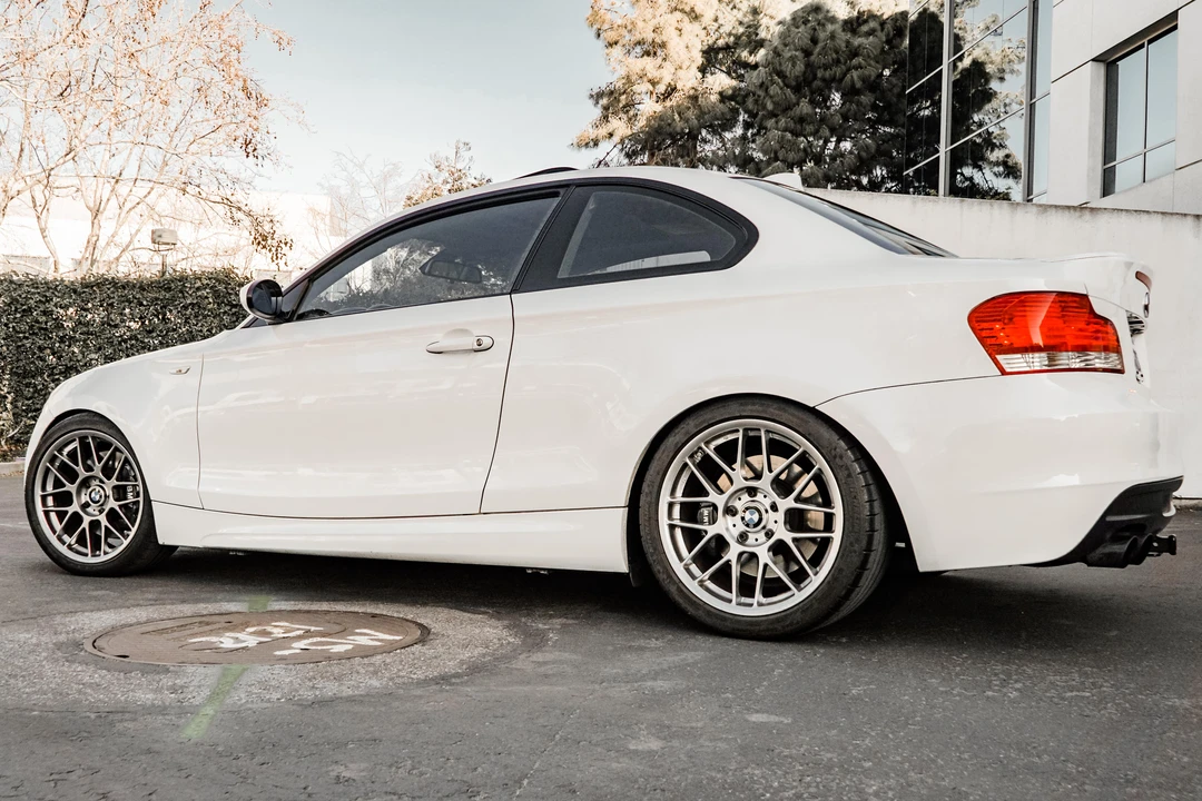 2008 BMW E82 135i & 135is - Image 12 of 24