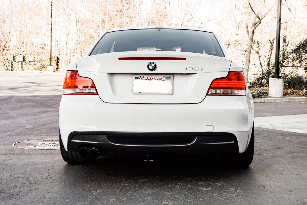 2008 BMW E82 135i & 135is - Image 17 of 24