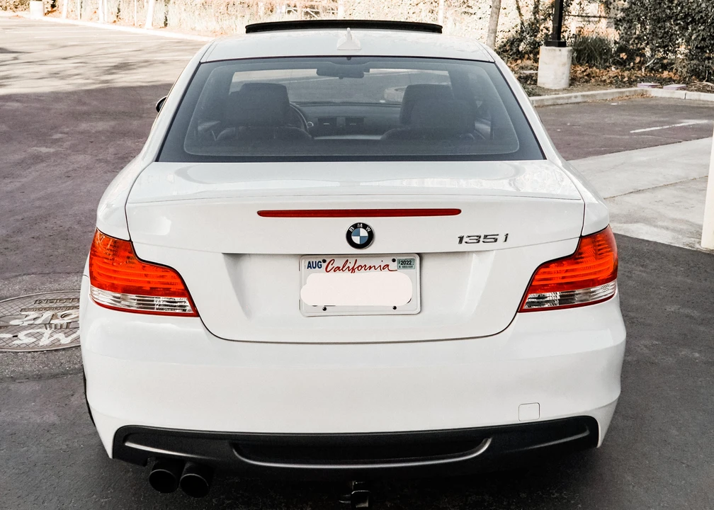 2008 BMW E82 135i & 135is - Image 5 of 24