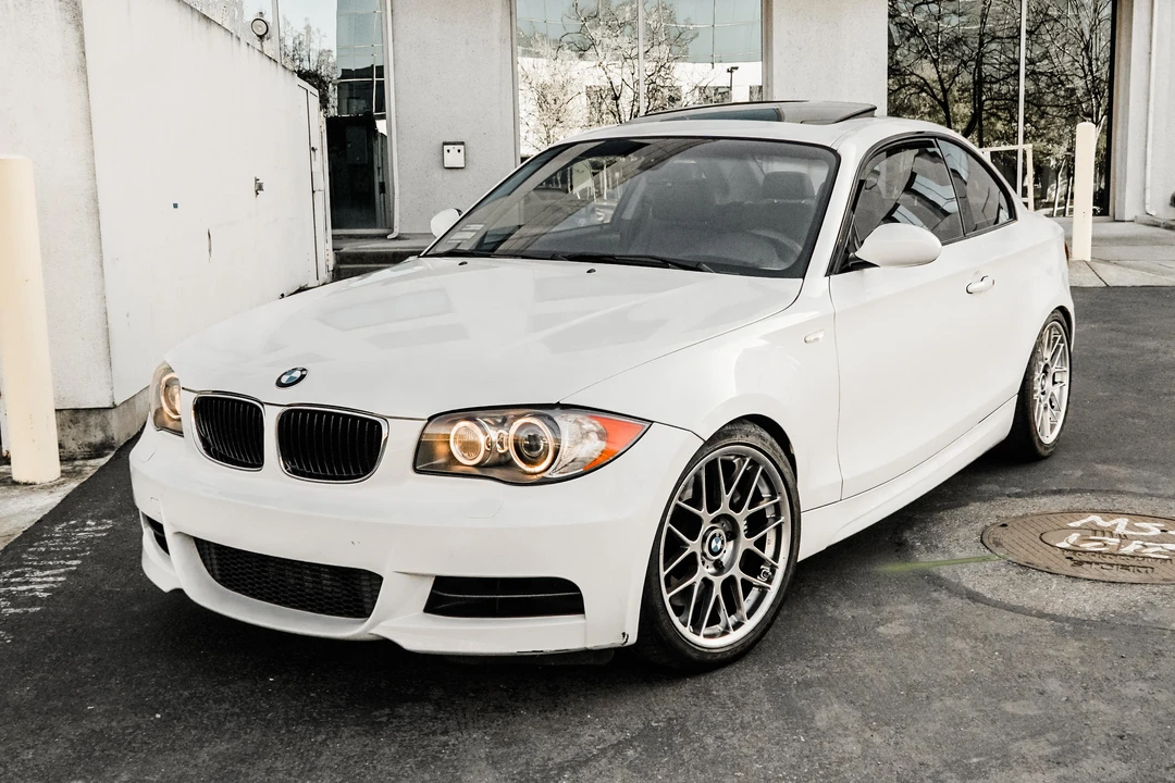 2008 BMW E82 135i & 135is - Image 9 of 24