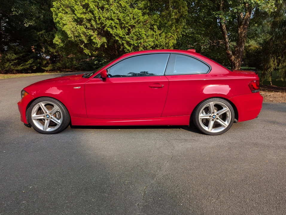 2008 BMW E82 135i & 135is - Image 8 of 31