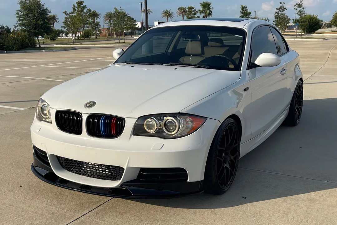 2008 BMW E82 135i & 135is - Image 6 of 31