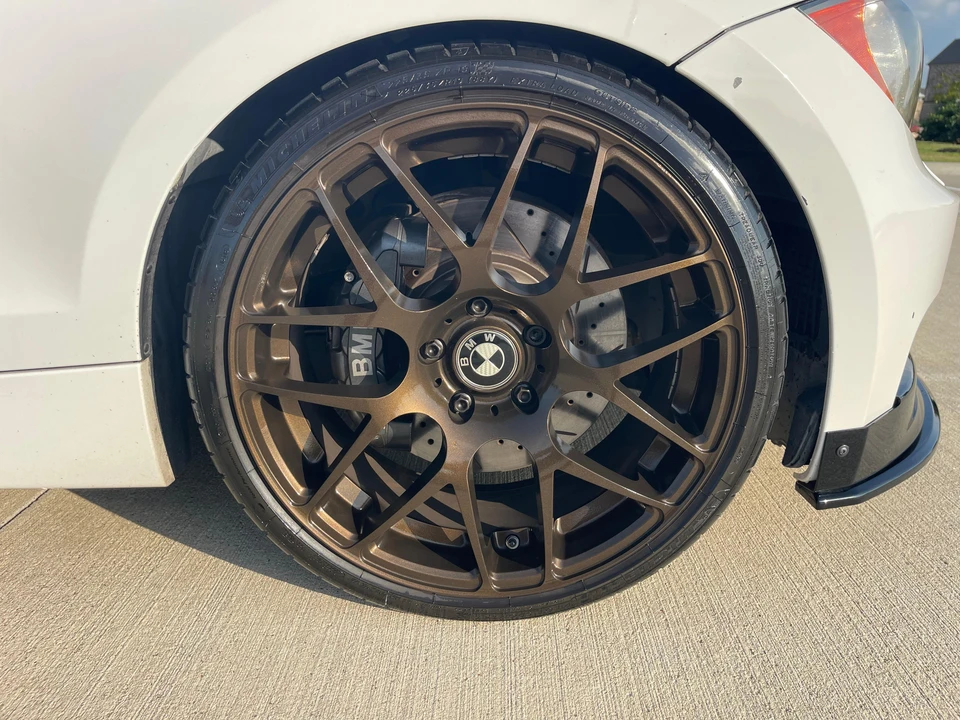 2008 BMW E82 135i & 135is - Image 27 of 31