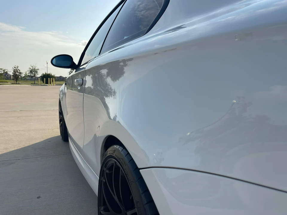 2008 BMW E82 135i & 135is - Image 16 of 31