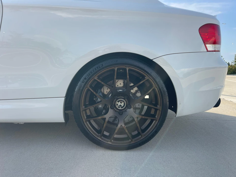 2008 BMW E82 135i & 135is - Image 25 of 31
