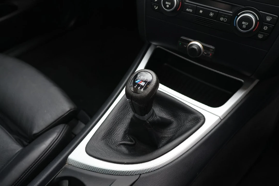 2008 BMW E82 135i & 135is - Image 10 of 30