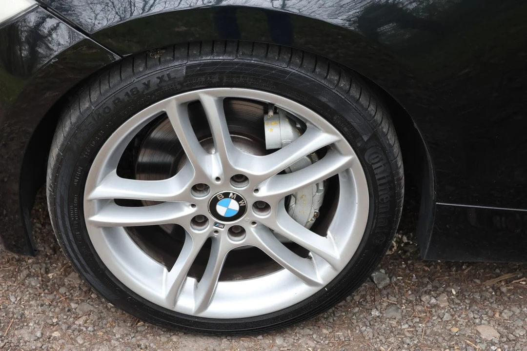 2008 BMW E82 135i & 135is - Image 17 of 30