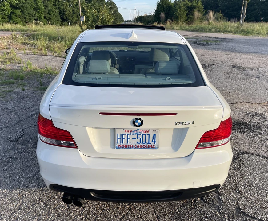 2008 BMW E82 135i & 135is - Image 5 of 31