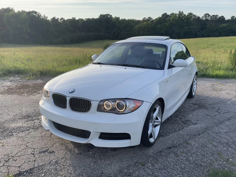 2008 BMW E82 135i & 135is - Image 12 of 31