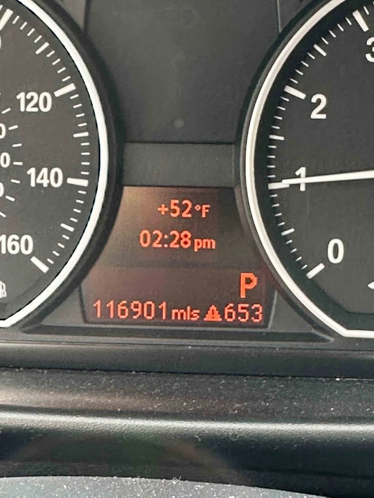 2008 BMW E82 135i & 135is - Image 24 of 31