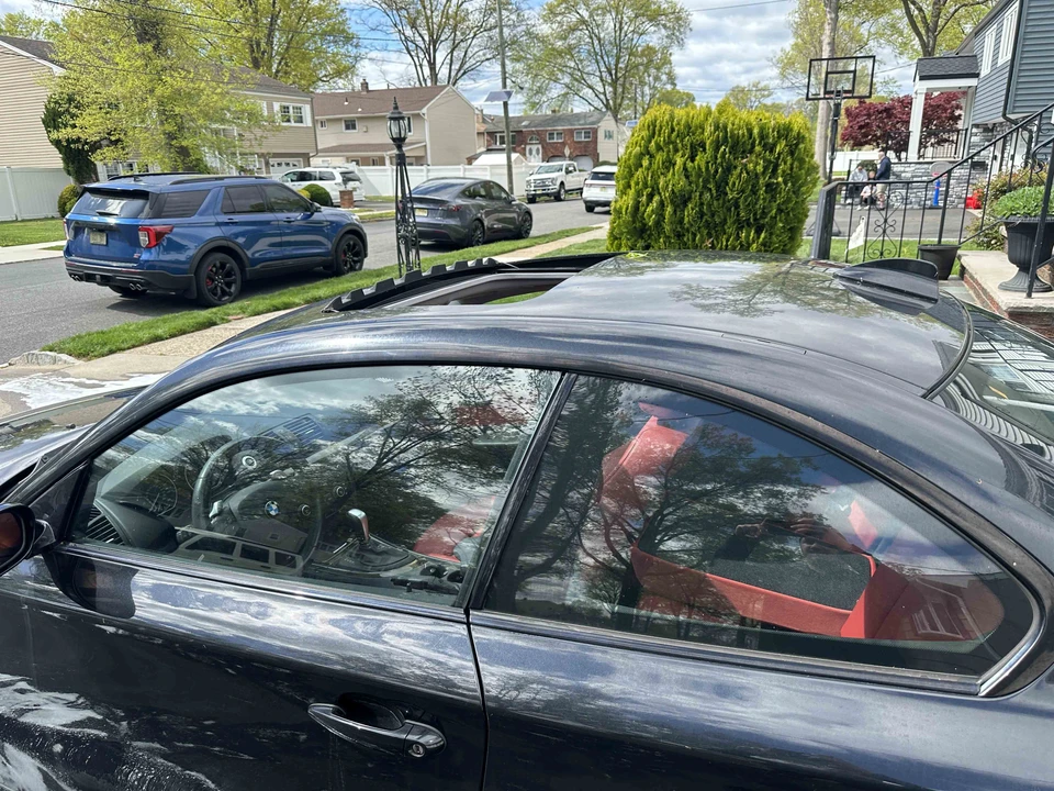 2008 BMW E82 135i & 135is - Image 18 of 31