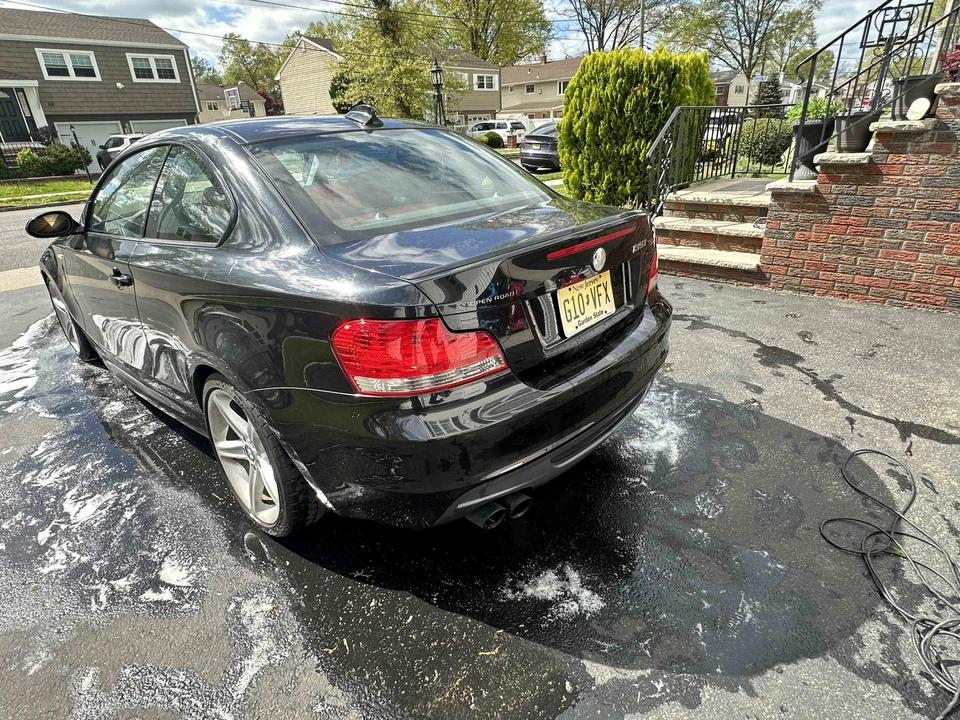 2008 BMW E82 135i & 135is - Image 7 of 31