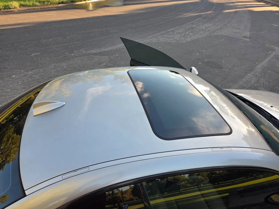 2008 BMW E82 135i & 135is - Image 16 of 23